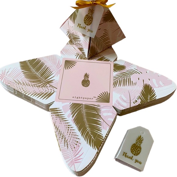 eight paper Other - 50 counts Pyramid Party Favor Box + Tags